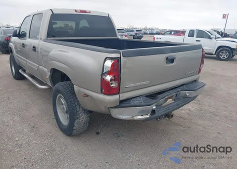 2003 Chevrolet Silverado 1500Hd Lt z USA, uszkodzony, nr VIN 1GCGK13UX3F214055
